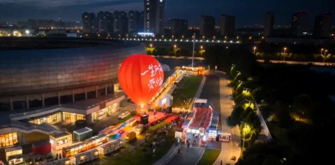 甜柿集,不只是一条美食街